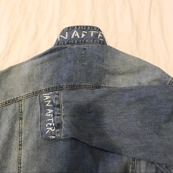 Oversized Denim Jacket - Picture 2 of 3